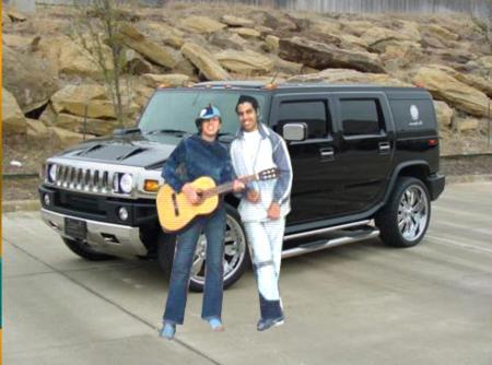 moi et mary pres d une hummer